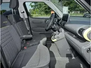Neu Hyundai Inster 85 kW (116 PS) 2026 Schwarz (abyss black) Kleinwagen