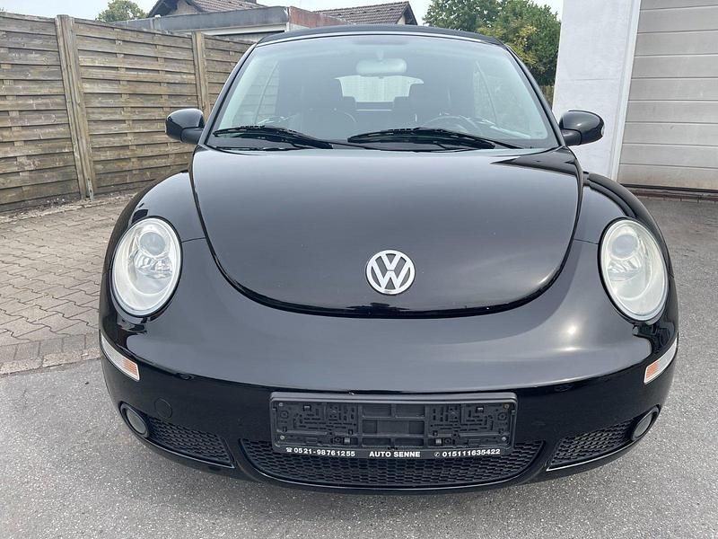 Gebraucht VW Beetle Cabriolet United 102 PS (75 kW) 2008 Schwarz Cabrio