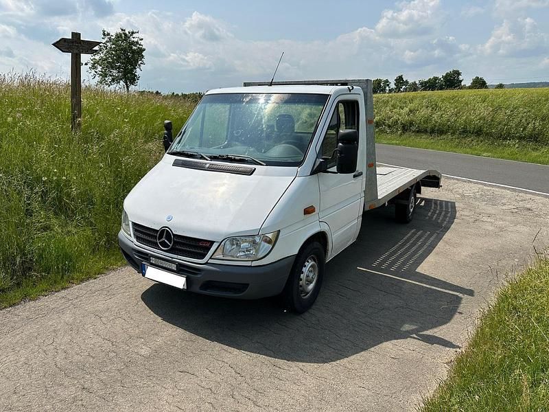Weiß Gebraucht 2001 Mercedes Sprinter Van | 7.900 € - Bild 1/4