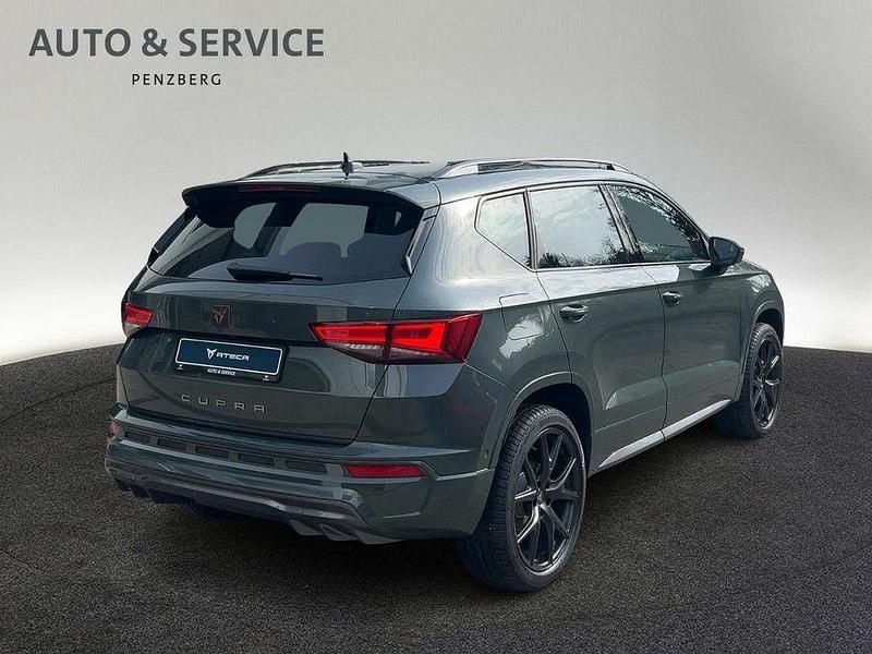 Neu Cupra Ateca 190 PS (139 kW) 2026 Grün SUV