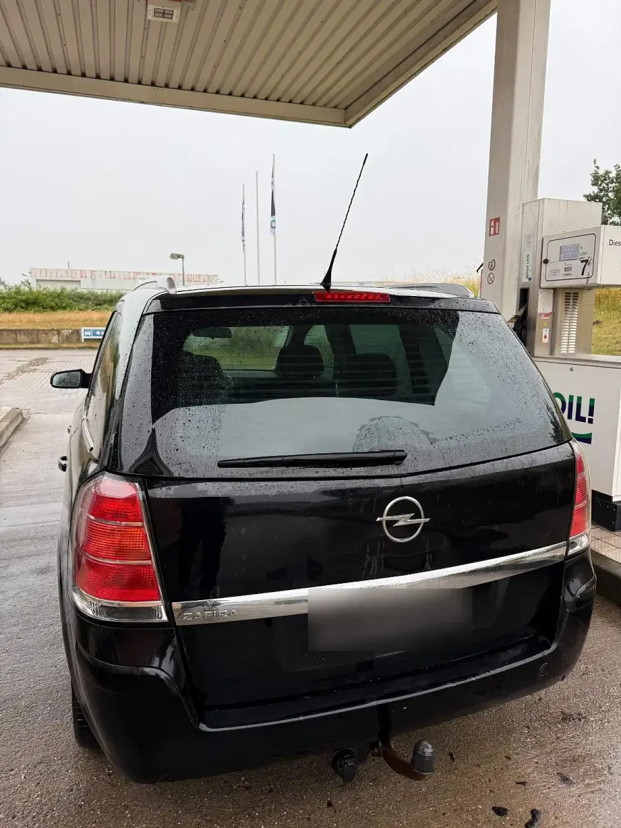 Gebraucht Opel Zafira 105 PS (77 kW) 2006 Schwarz Van / Kleinbus