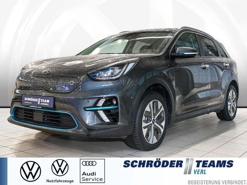 Andere farbe Gebraucht 2021 Kia e-Niro Spirit SUV | 29.980 € (Teuer) - Bild 1/4