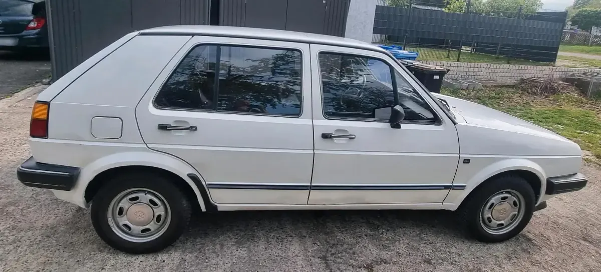 Gebraucht VW Golf II 1983 Weiß Kleinwagen