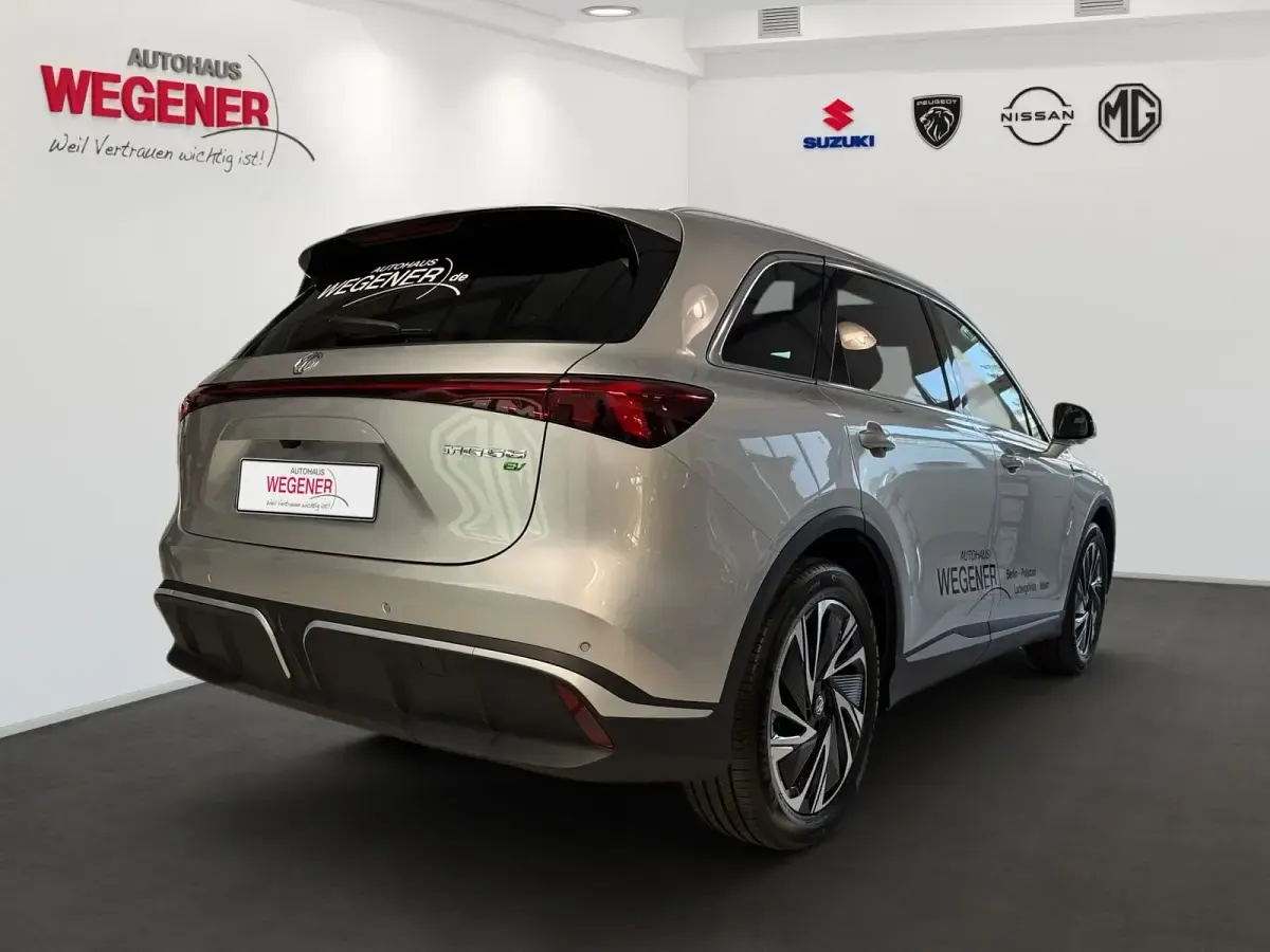 Gebraucht MG MGS6 EV Luxury 266 kW (362 PS) 2026 Medal silver SUV