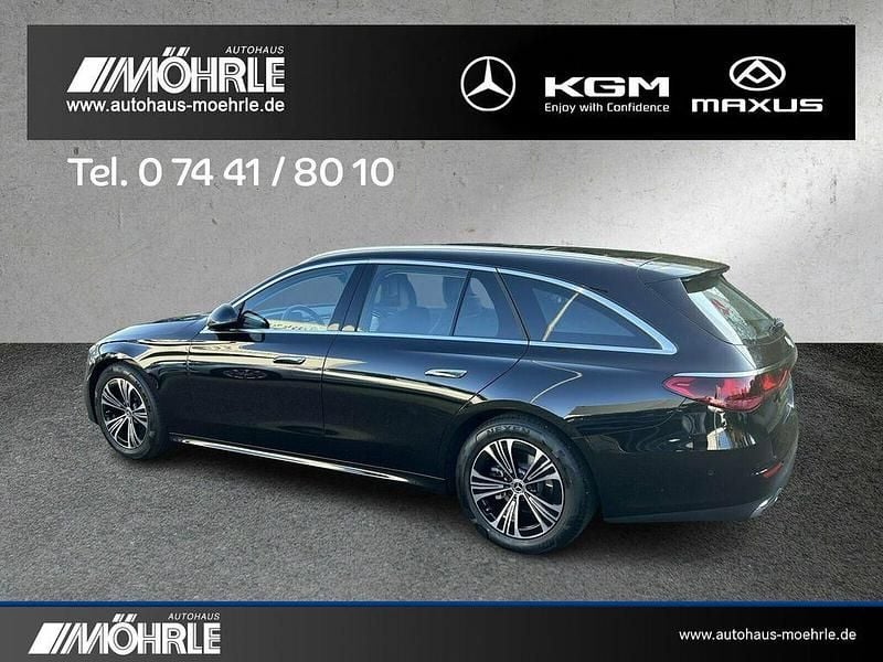 Gebraucht Mercedes E220 Avantgarde 197 PS (144 kW) 2024 Lack obsidianschwarz Kombi