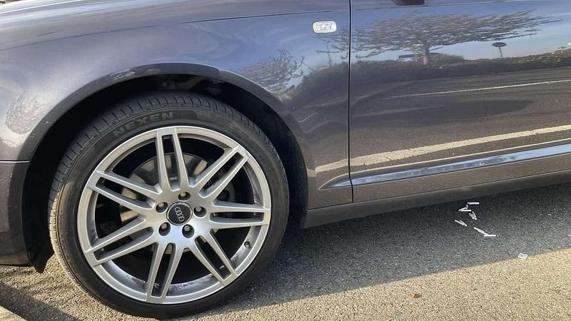 Gebraucht Audi A6 177 PS (130 kW) 2004 Grau Limousine