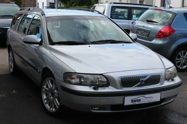 Occasion Volvo V70 250 ch (183 kW) 2000 Argent Break