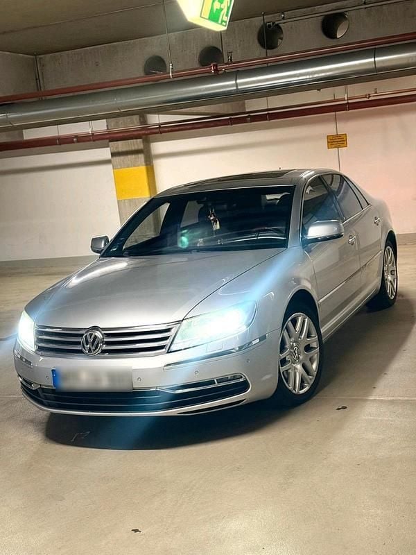 Silber Gebraucht 2013 VW Phaeton Limousine | 14.500 € (Fairer Preis) - Bild 1/4