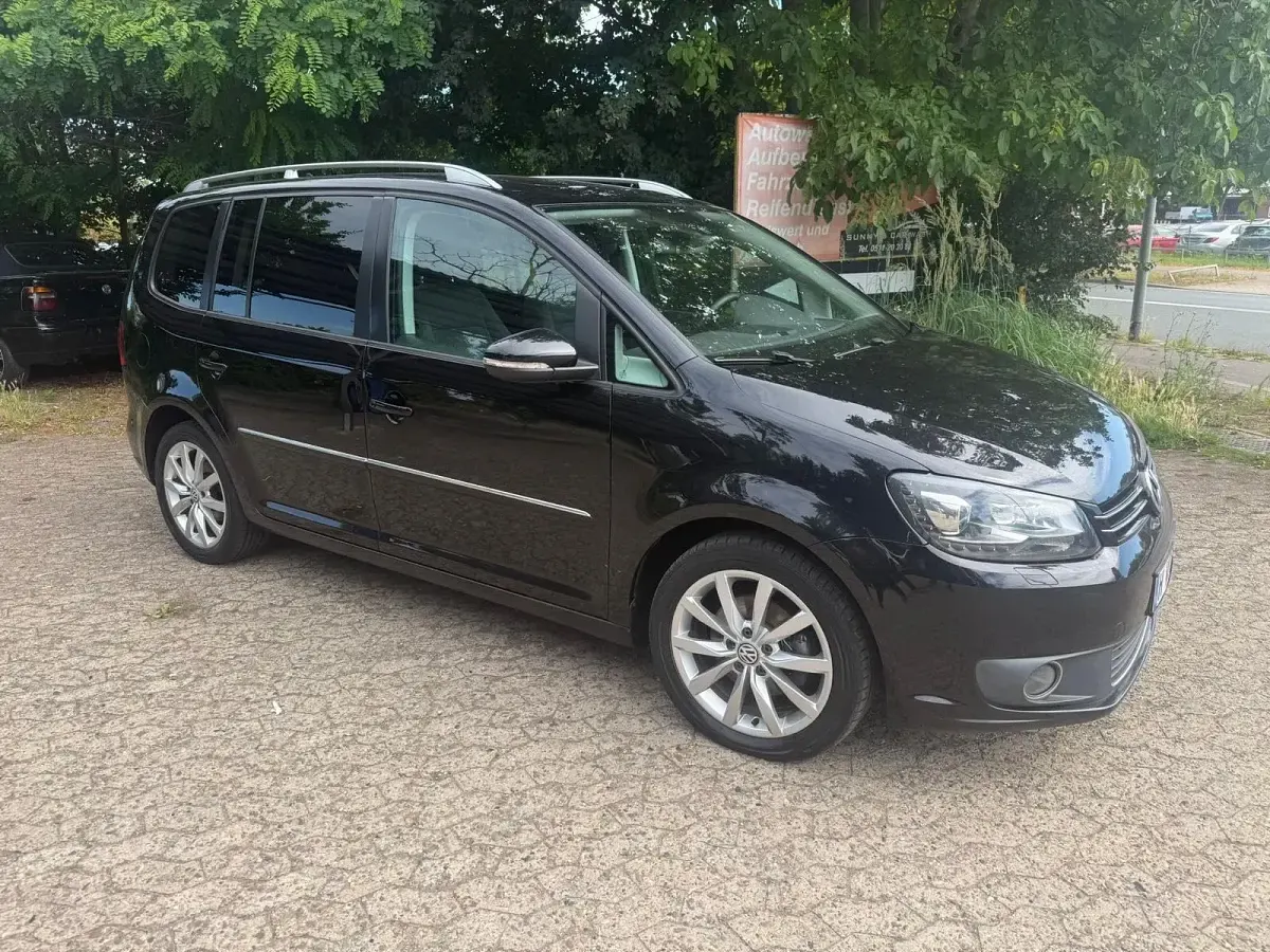 Gebraucht VW Touran 101 PS (74 kW) 2012 Schwarz Van / Kleinbus