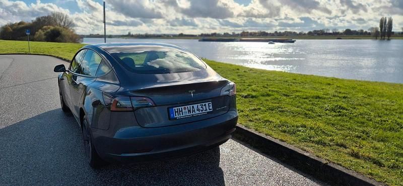Gebraucht Tesla Model 3 366 kW (498 PS) 2022 Grau Limousine
