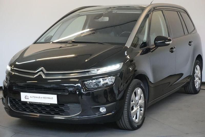 Schwarz Gebraucht 2015 Citroën C4 SELECTION Van / Kleinbus | 8.990 € (Fairer Preis) - Bild 1/4