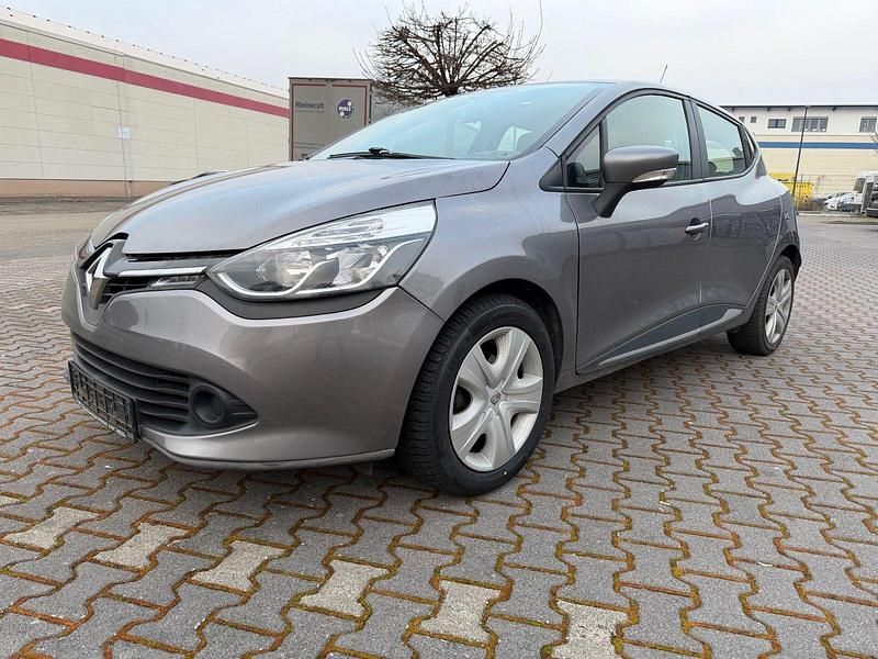 Gebraucht Renault Clio IV Dynamique 90 PS (66 kW) 2014 Grau Kleinwagen