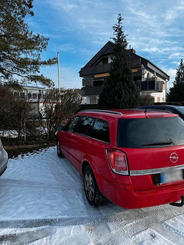 Gebraucht Opel Astra 125 PS (91 kW) 2007 Rot Kombi