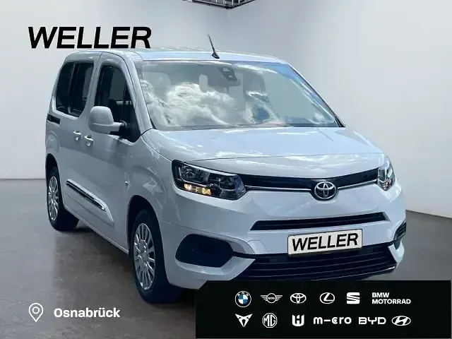 Gebraucht Toyota Proace Verso City 110 PS (80 kW) 2021 Weiss Kombi