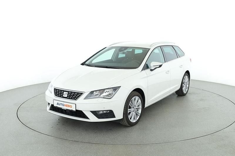 Weiß Gebraucht 2019 Seat Leon XCELLENCE Kombi | 15.190 € (Guter Preis) - Bild 1/3