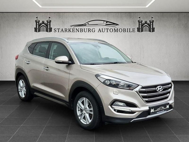 Weiß Gebraucht 2015 Hyundai Tucson Premium SUV | 18.390 € (Etwas zu teuer) - Bild 1/4