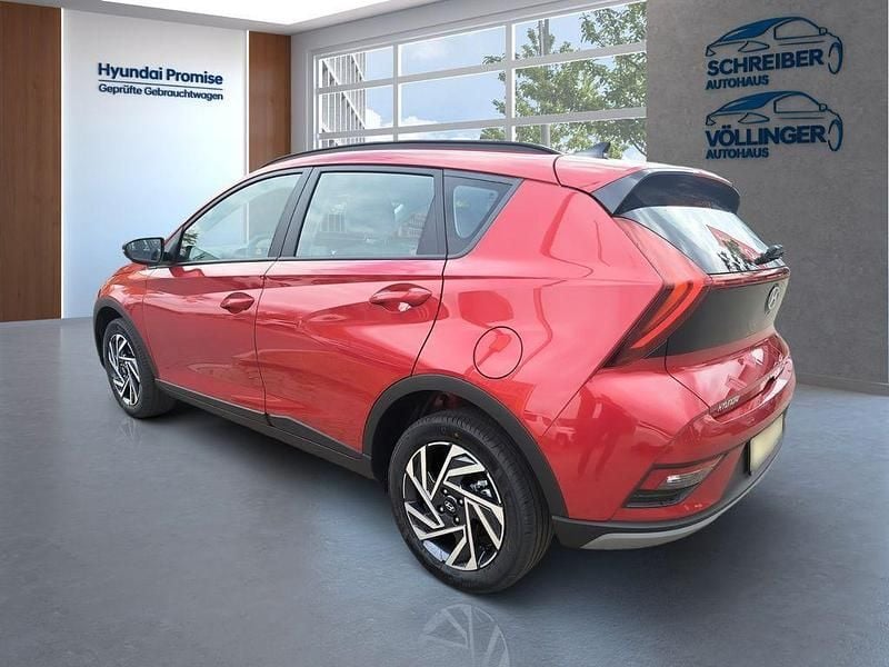 Neu Hyundai Bayon Trend 101 PS (74 kW) 2025 Dragon red SUV