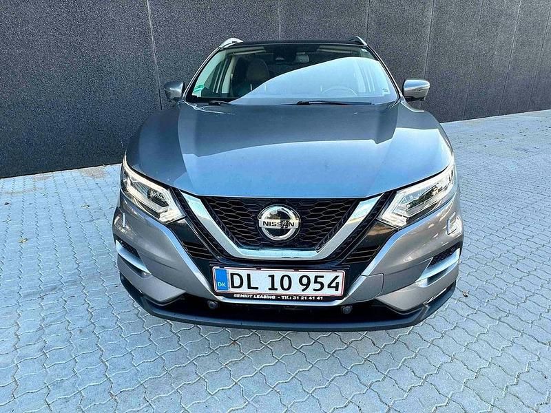 Grau Gebraucht 2019 Nissan Qashqai Tekna+ SUV | 13.500 € (Superpreis) - Bild 1/4