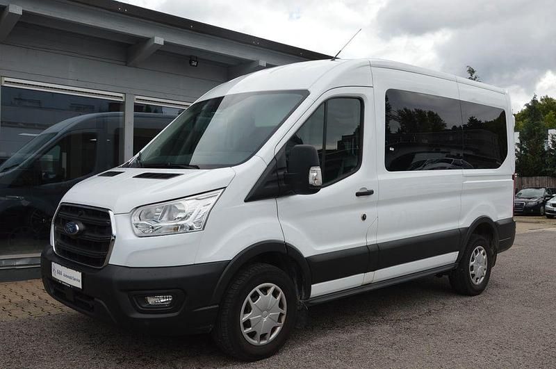 Gebraucht Ford Transit 131 PS (96 kW) 2020 Weiß Kombi