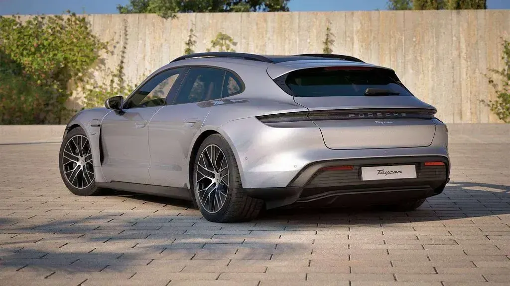 Gebraucht Porsche Taycan 319 kW (435 PS) 2024 Silber Limousine