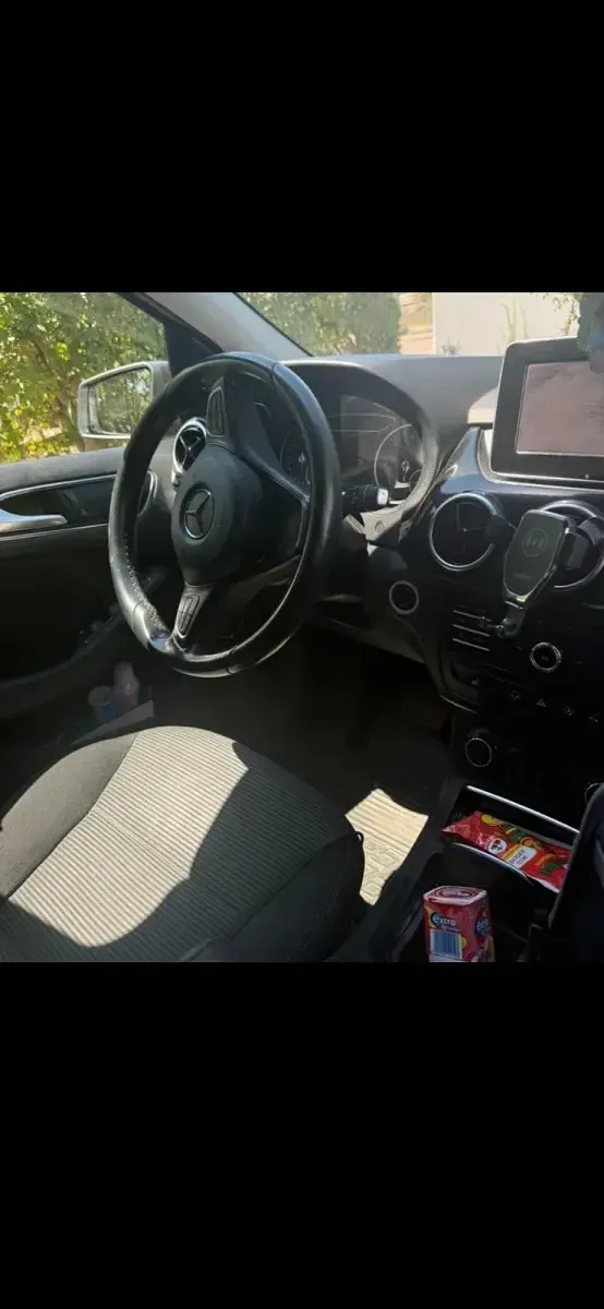 Gebraucht Mercedes B220 177 PS (130 kW) 2015 Grau Kleinwagen