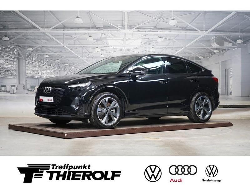 Mythosschwarz metallic Gebraucht 2022 Audi Q4 Sportback e-tron S-Line SUV | 32.480 € (Guter Preis) - Bild 1/4