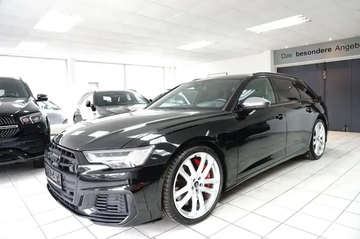 Gebraucht Audi S6 Sport 344 PS (253 kW) 2023 Mythos black Kombi