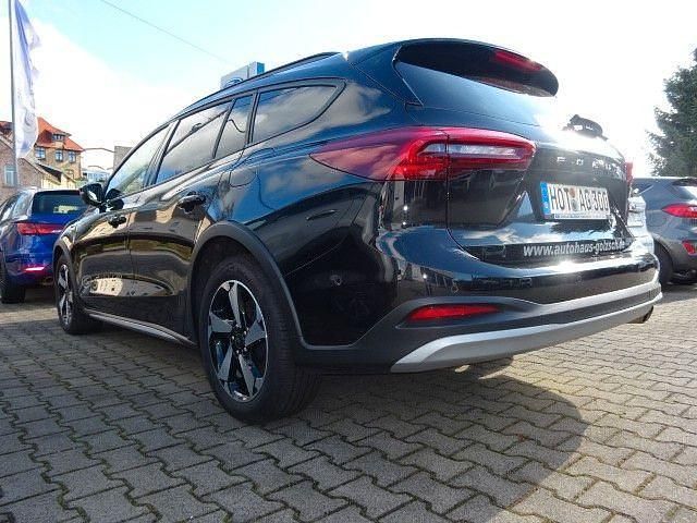 Gebraucht Ford Focus Active X 155 PS (114 kW) 2024 Schwarz Limousine