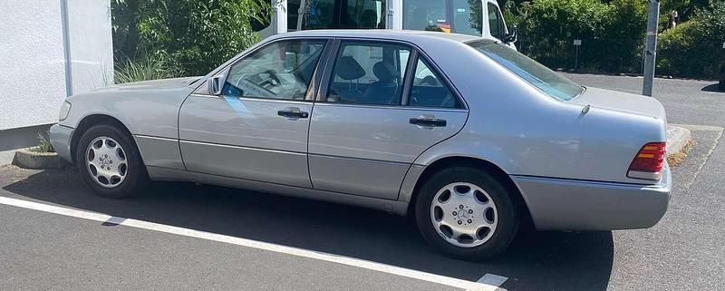 Gebraucht Mercedes 500 326 PS (239 kW) 1992 Silber Limousine