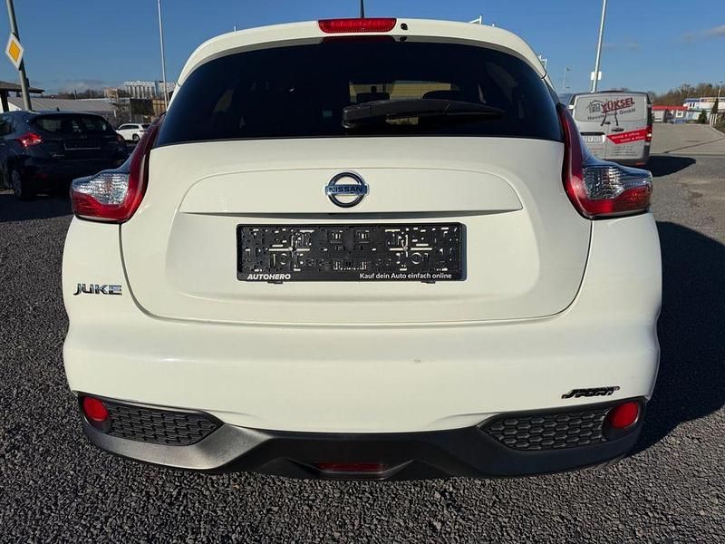 Gebraucht Nissan Juke Acenta 116 PS (85 kW) 2017 Weiß SUV
