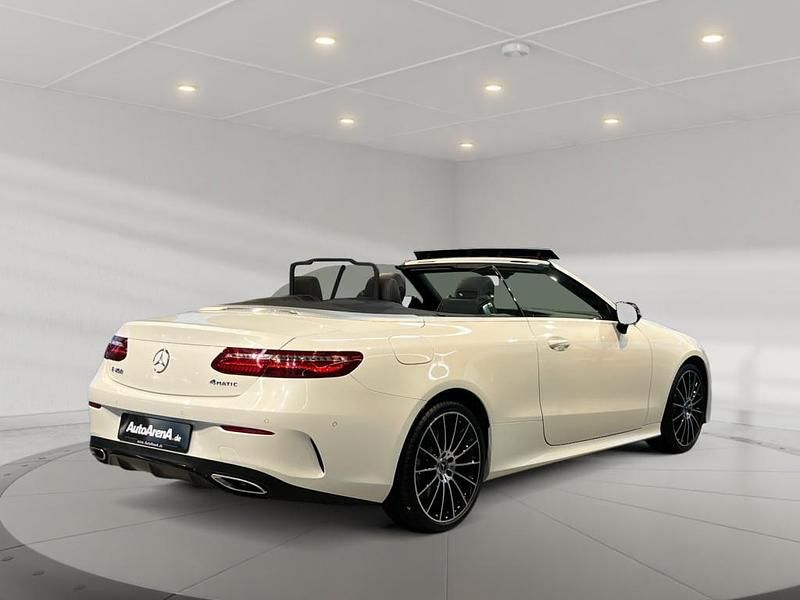 Gebraucht Mercedes E450 AMG 367 PS (269 kW) 2020 Designo diamantweiss bright Cabrio