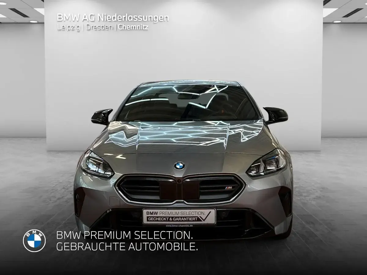 Gebraucht BMW M235 M Sport 317 PS (233 kW) 2025 Grau Coupé