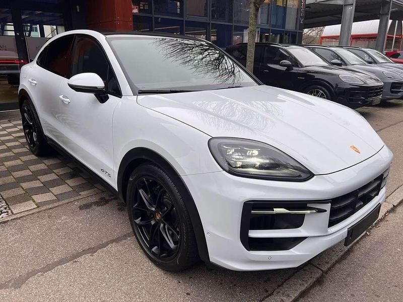 Gebraucht Porsche Cayenne Coupe 500 PS (367 kW) 2024 Weiß Coupé