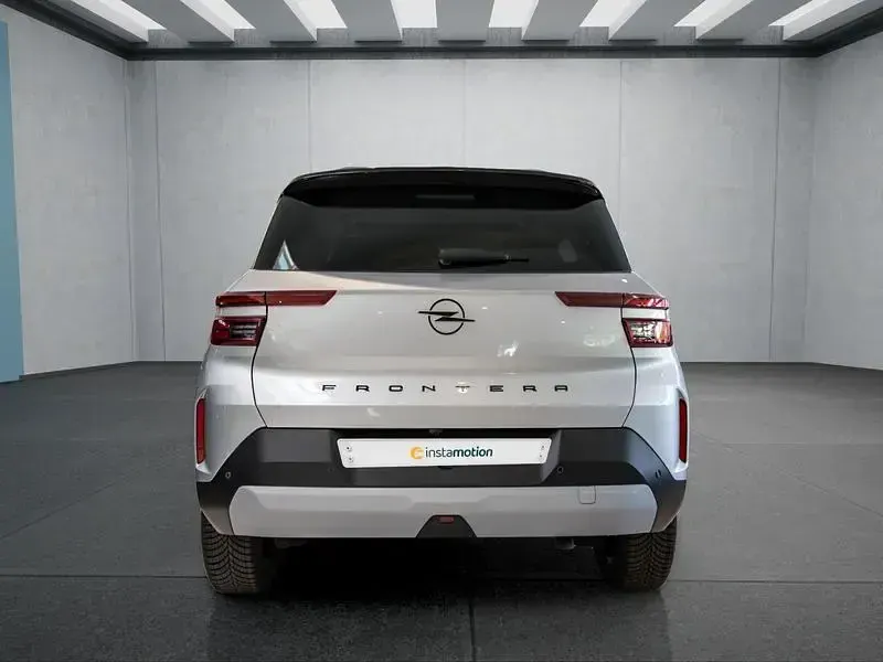 Neu Opel Frontera 145 PS (106 kW) 2026 Silber SUV