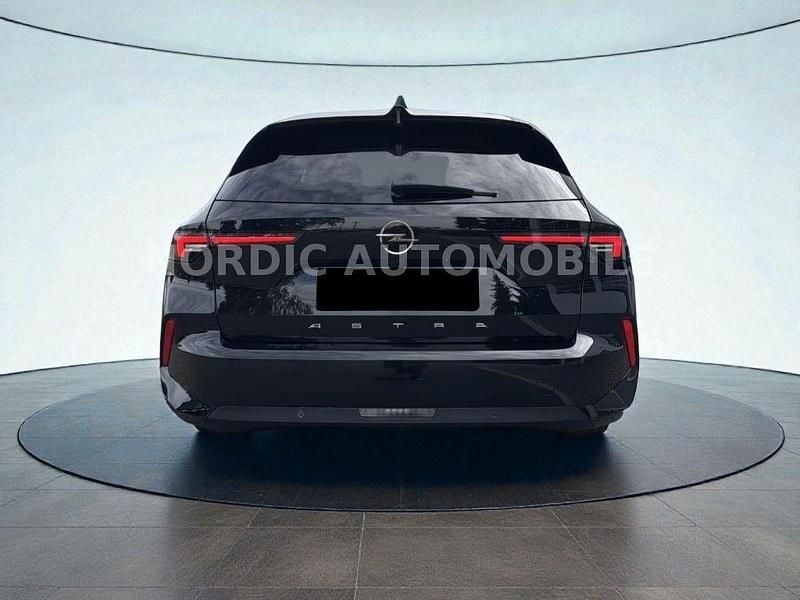 Gebraucht Opel Astra 131 PS (96 kW) 2023 Schwarz Kombi