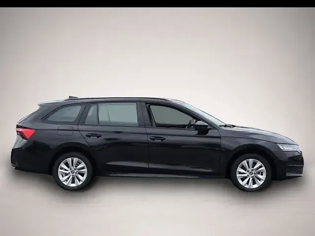 Gebraucht Skoda Octavia Essence 116 PS (85 kW) 2025 Schwarz Kombi