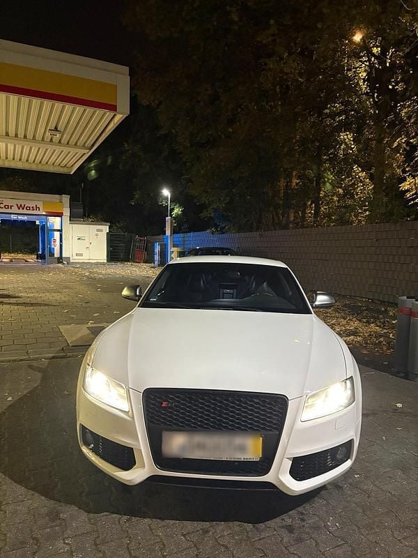 Weiß Gebraucht 2008 Audi S5 Coupé | 10.000 € (Guter Preis) - Bild 1/4