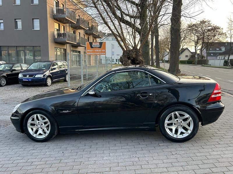 Gebraucht Mercedes SLK200 Edition 163 PS (119 kW) 2003 Schwarz Cabrio