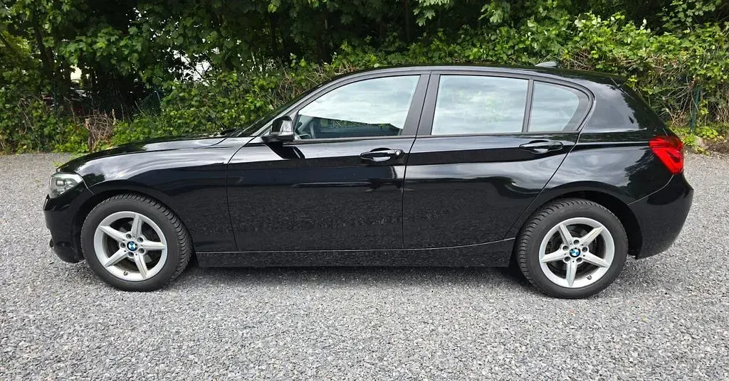 Gebraucht BMW 116 Advantage 109 PS (80 kW) 2017 Schwarz Kleinwagen