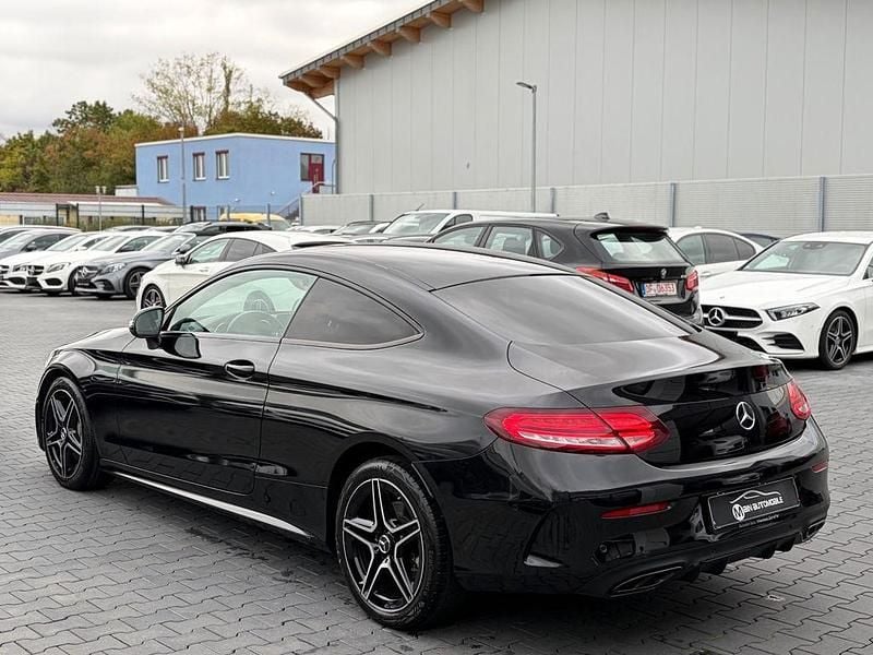 Gebraucht Mercedes C300 AMG 258 PS (189 kW) 2019 Schwarz Coupé