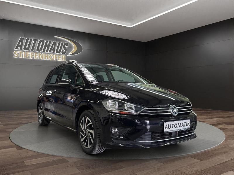 Schwarz Gebraucht 2017 VW Golf Sportsvan Sound Van / Kleinbus | 14.499 € (Fairer Preis) - Bild 1/4