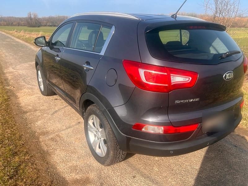 Gebraucht Kia Sportage 163 PS (119 kW) 2013 Grau SUV