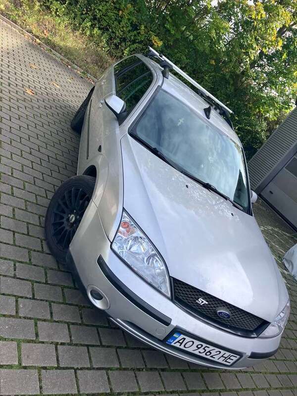 Silber Gebraucht 2001 Ford Mondeo Ghia Kombi | 3.000 € - Bild 1/4