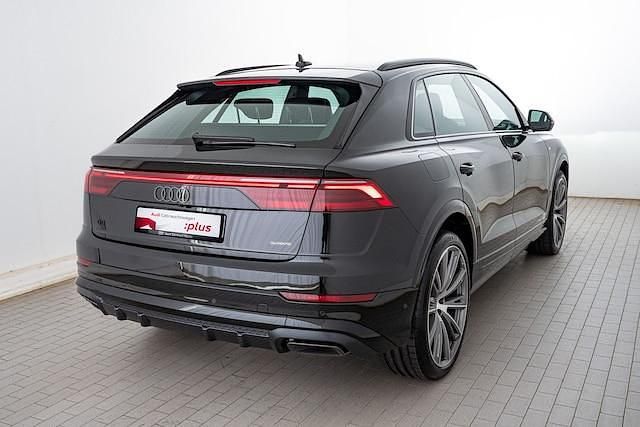 Gebraucht Audi Q8 Ambiente 286 PS (210 kW) 2025 Mythosschwarz metallic SUV