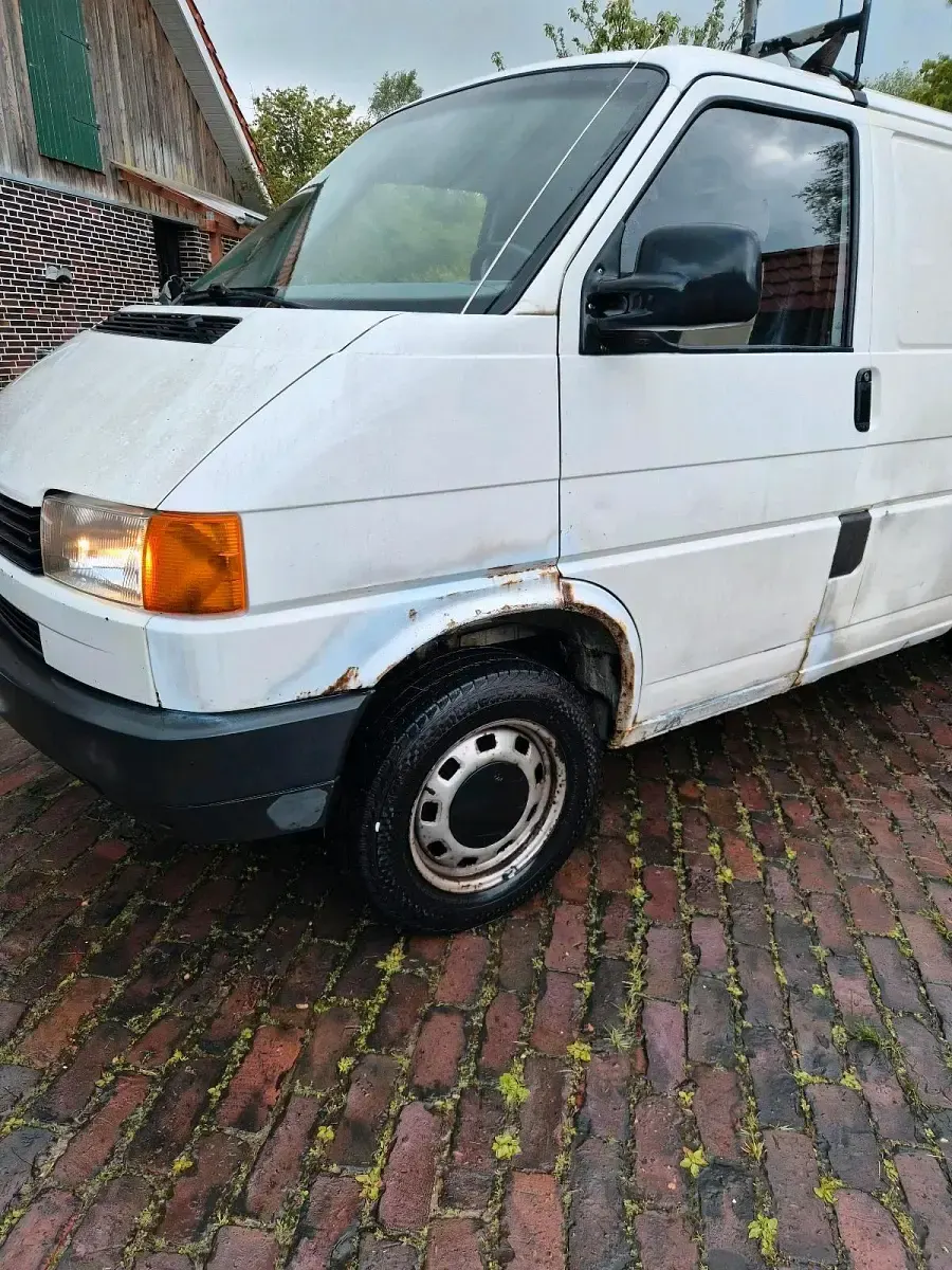 Gebraucht VW T4 60 PS (44 kW) 1995 Weiß Van