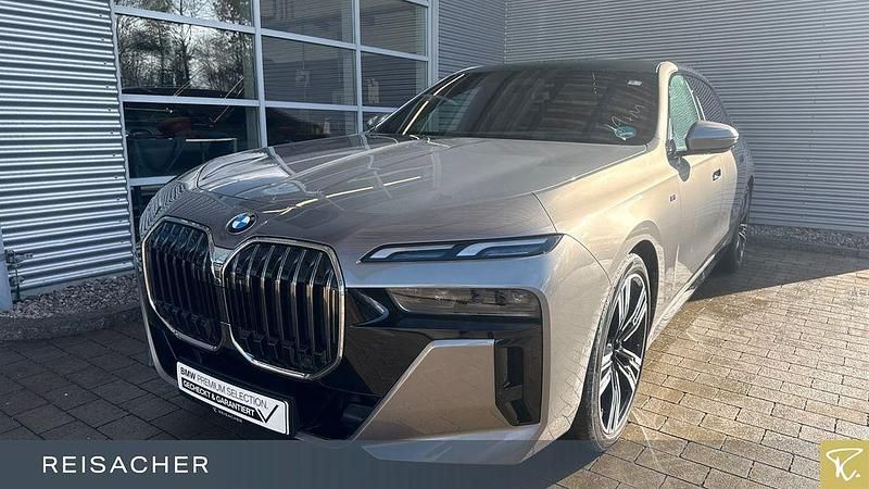 Gebraucht BMW 740 M Sport 286 PS (210 kW) 2025 Grau Limousine