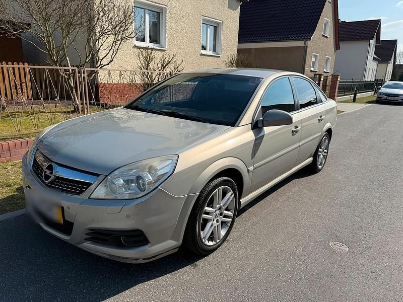 Gebraucht Opel Vectra 155 PS (114 kW) 2006 Grau Limousine