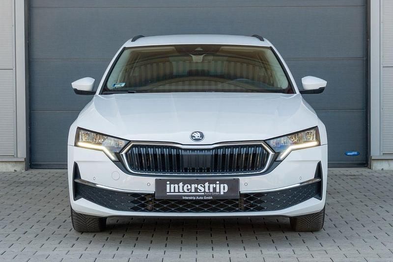 Gebraucht Skoda Octavia Selection 150 PS (110 kW) 2023 Weiß Kombi