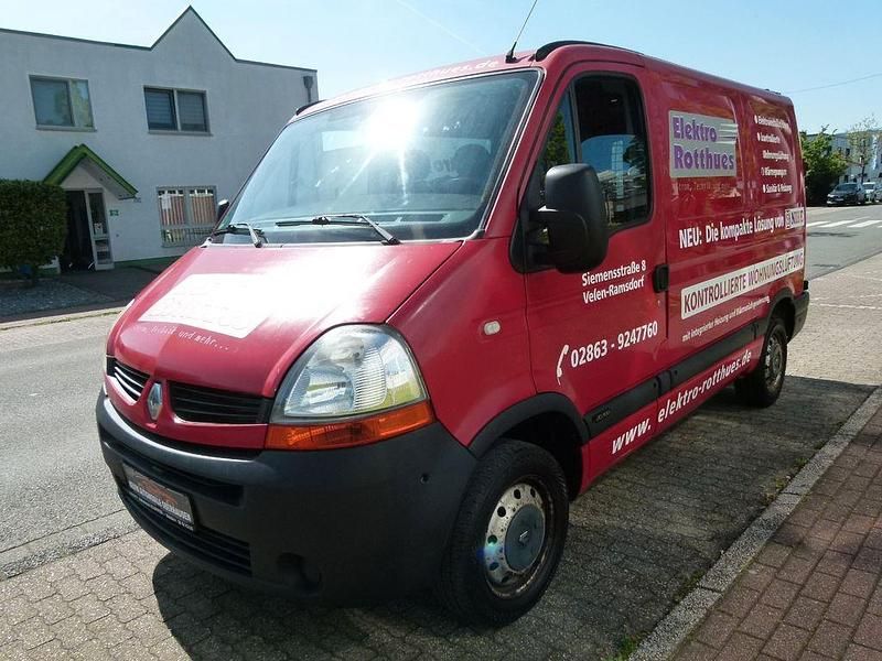 Second-hand Renault Master 101 CP (74 kW) 2008 Roșu Monovolum