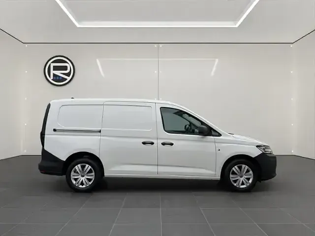 Gebraucht VW Caddy Maxi 102 PS (75 kW) 2023 Candyweiß Van / Kleinbus